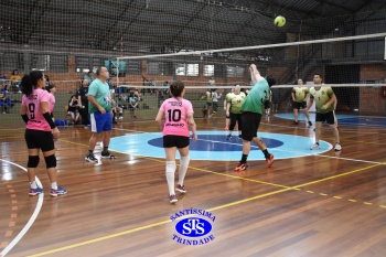 Colégio e APM promovem 1º Torneio de Vôlei Misto no 23º Valorando