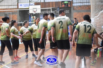 Colégio e APM promovem 1º Torneio de Vôlei Misto no 23º Valorando