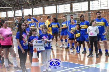 Colégio e APM promovem 1º Torneio de Vôlei Misto no 23º Valorando