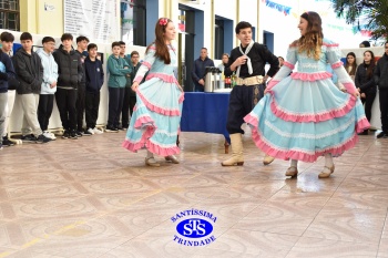 8º ano | 2ª Mostra Cultural Café com Arte e Exposição Identidades