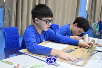 Alunos do 3º ano desenvolvem habilidades de oratória em apresentação