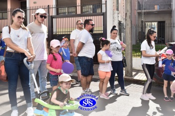  Caminhada Franciscana pela Paz reúne famílias para espalhar a paz e o bem