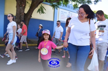  Caminhada Franciscana pela Paz reúne famílias para espalhar a paz e o bem