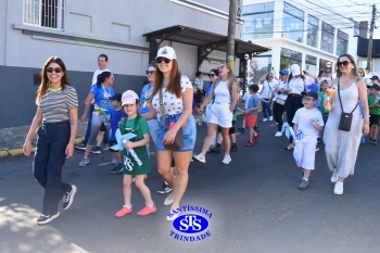  Caminhada Franciscana pela Paz reúne famílias para espalhar a paz e o bem