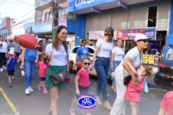  Caminhada Franciscana pela Paz reúne famílias para espalhar a paz e o bem