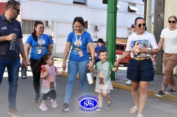  Caminhada Franciscana pela Paz reúne famílias para espalhar a paz e o bem