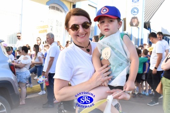  Caminhada Franciscana pela Paz reúne famílias para espalhar a paz e o bem